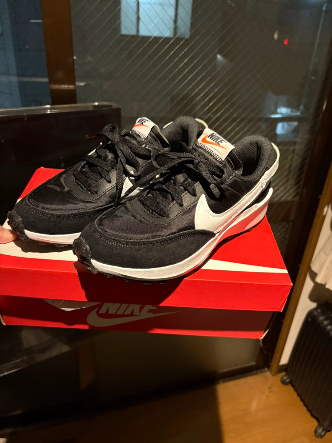 ナイキ スニーカー新品