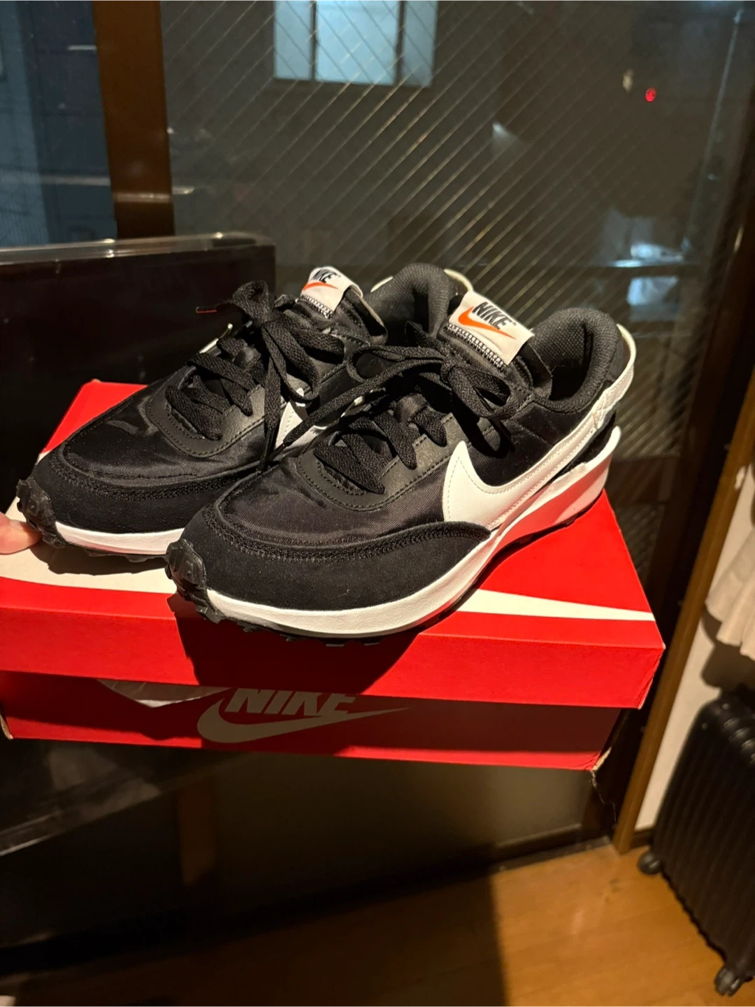 ナイキ スニーカー新品