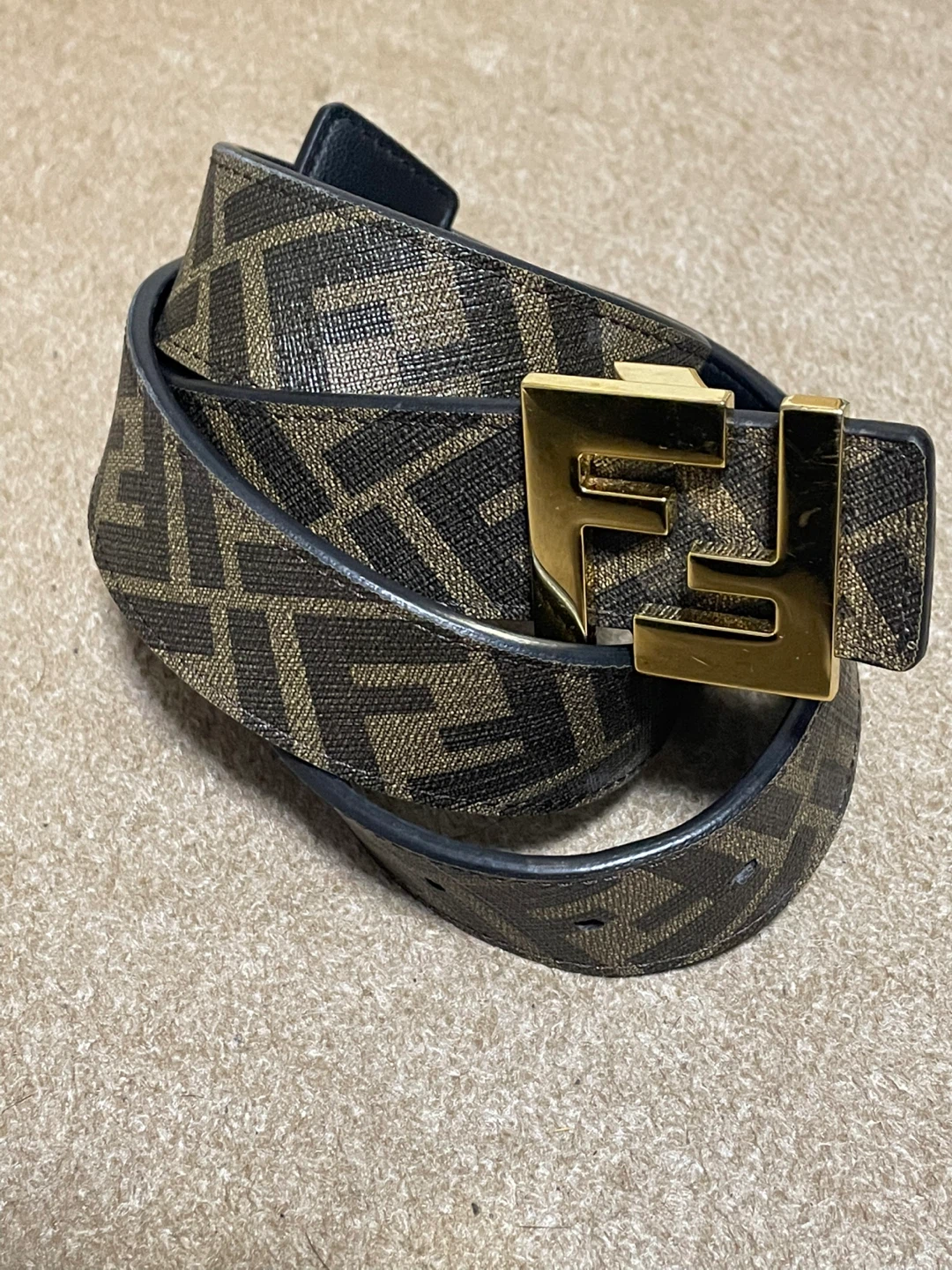 フェンディ ベルト