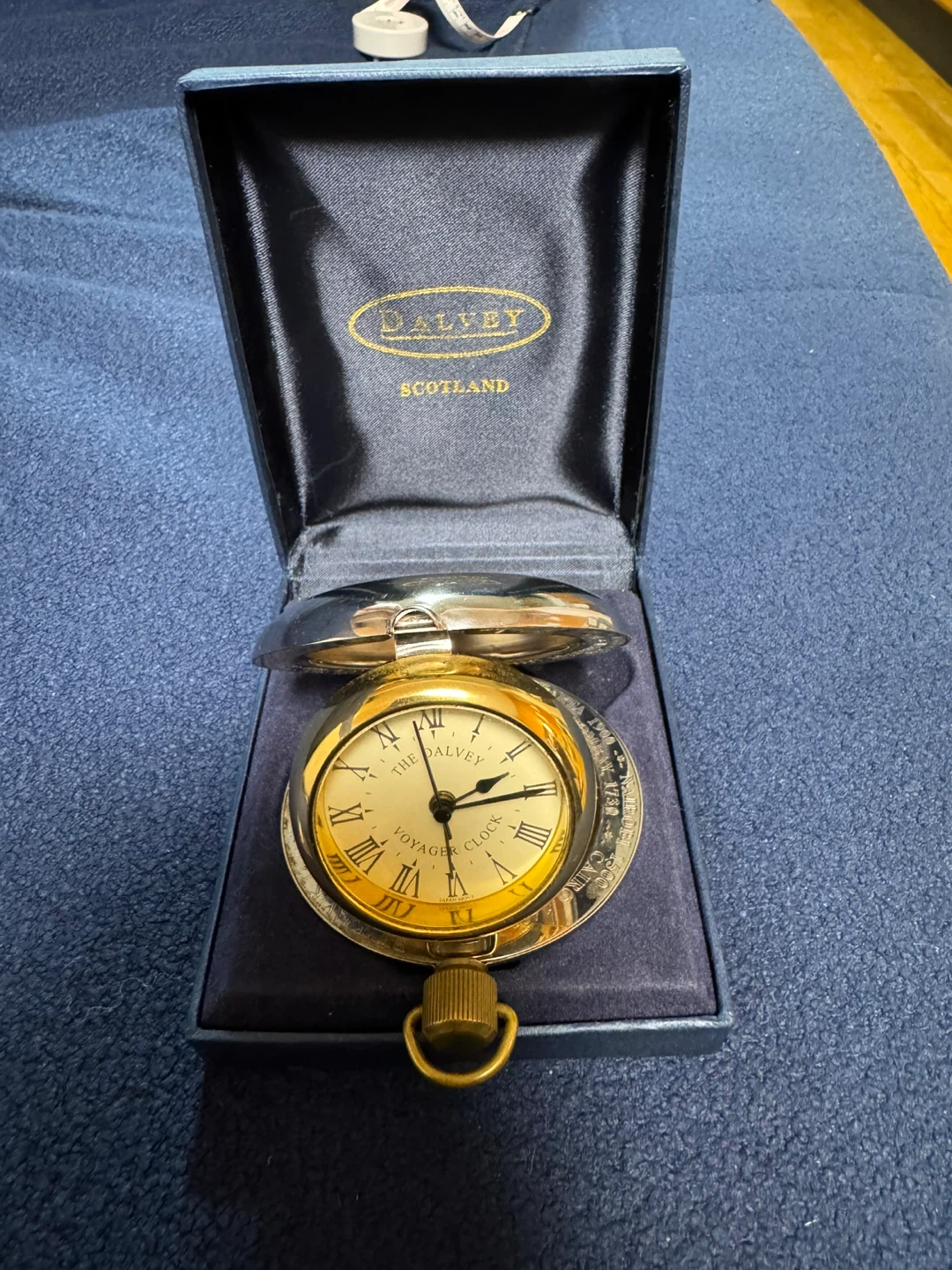 スコットランドのDALVEYのVOYAGER時計です。の写真3枚目