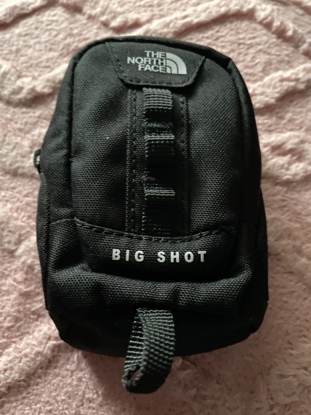 ノースフェイスの小さなリュック型の小物入れ