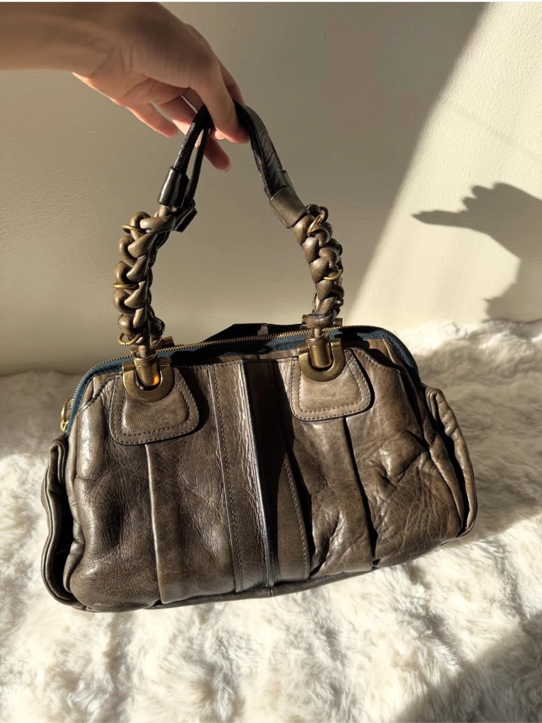 Chloe クロエ eloise エロイーズ レザー カーキ グ