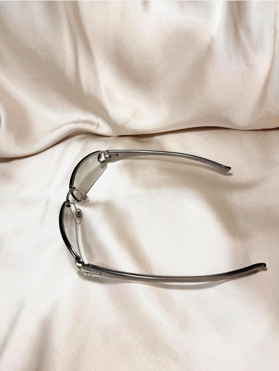 GUCCI グレー サングラス GG 2743/F/Sの写真4枚目
