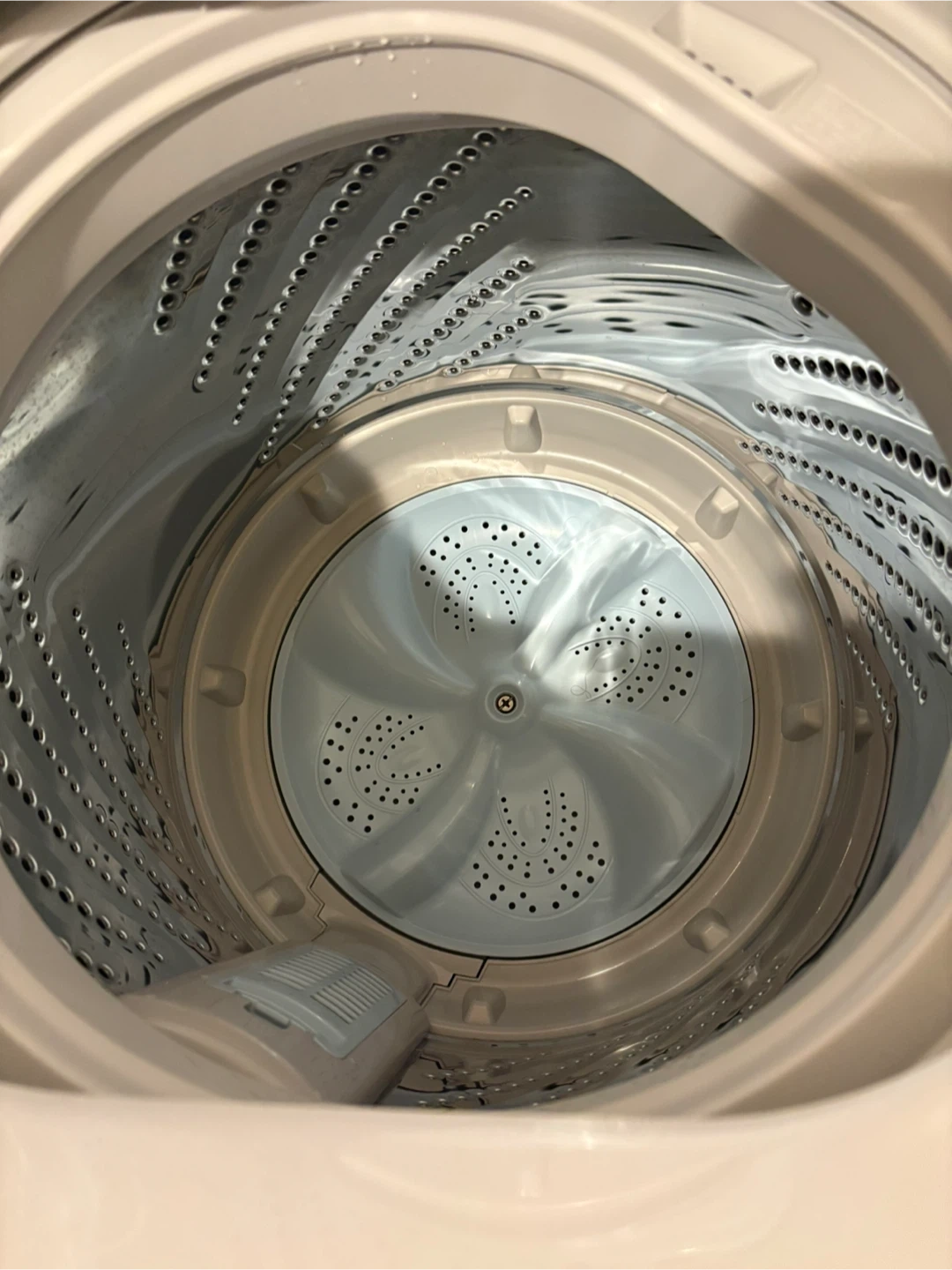 全自動洗濯機 5.5kg/Washing machine (5.5 kg)の写真3枚目