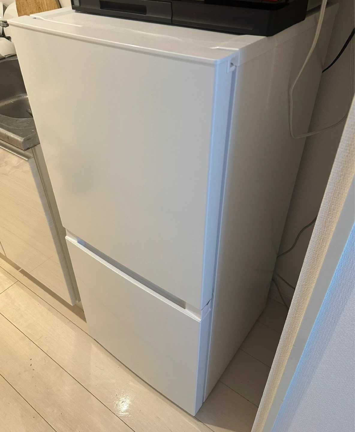 ノンフロン冷凍冷蔵庫 2025年製 121L 半年ほど使用/Non-CFC refrigerator (121L, 2025)