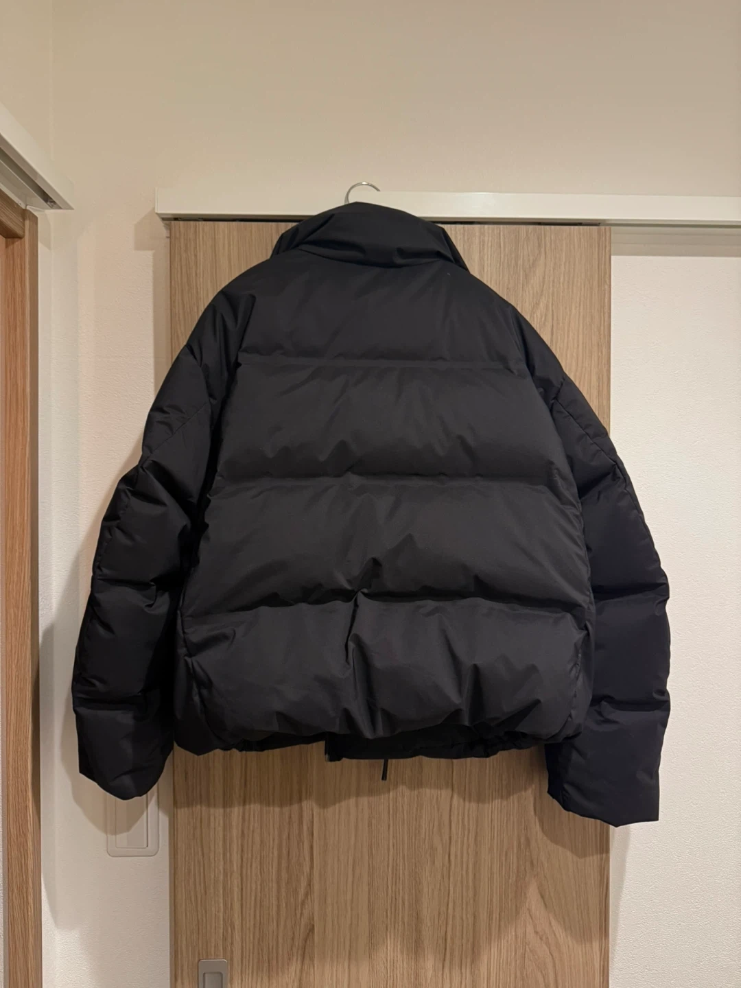 ユニクロ シームレスダウンショートジャケット XLサイズの写真2枚目