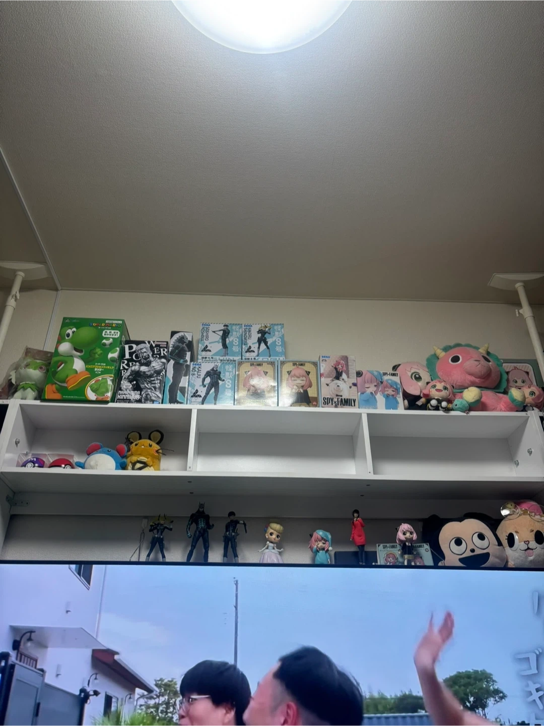 写っている人形とフィギュア全部