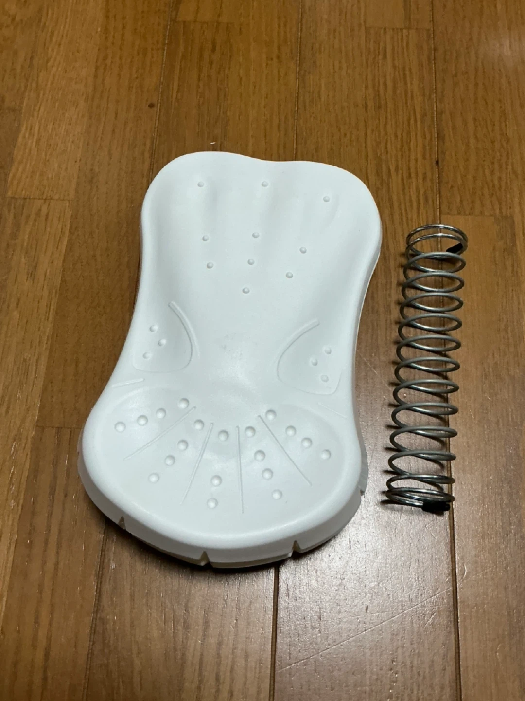 スプリング式背筋ストレッチの写真5枚目