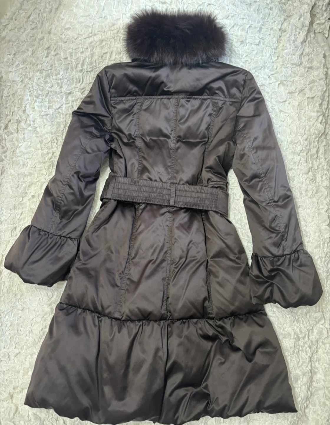 EPOCAダウンコート　フォックスファー襟　レディースサイズ40 中古品の写真2枚目