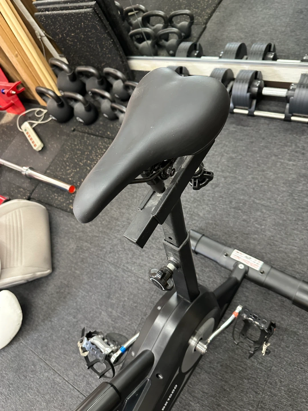 アルインコ フィットネス スピンバイク BK1500の写真4枚目