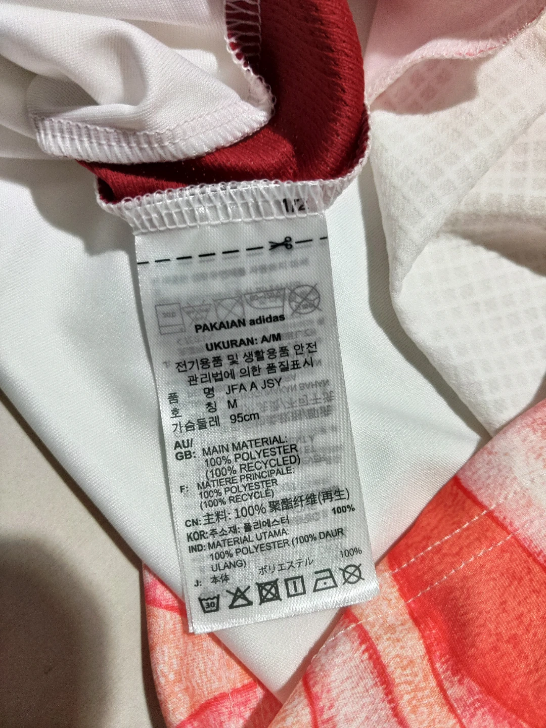 Y-3 サッカー日本代表　ユニフォーム(アウェイ)の写真4枚目