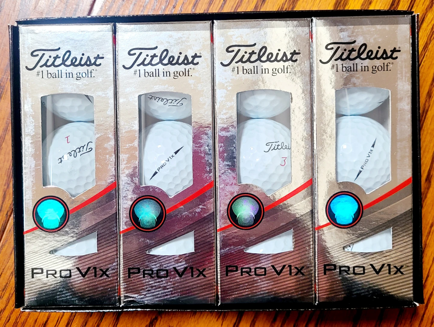 タイトリスト Pro V1x ゴルフボールの写真2枚目