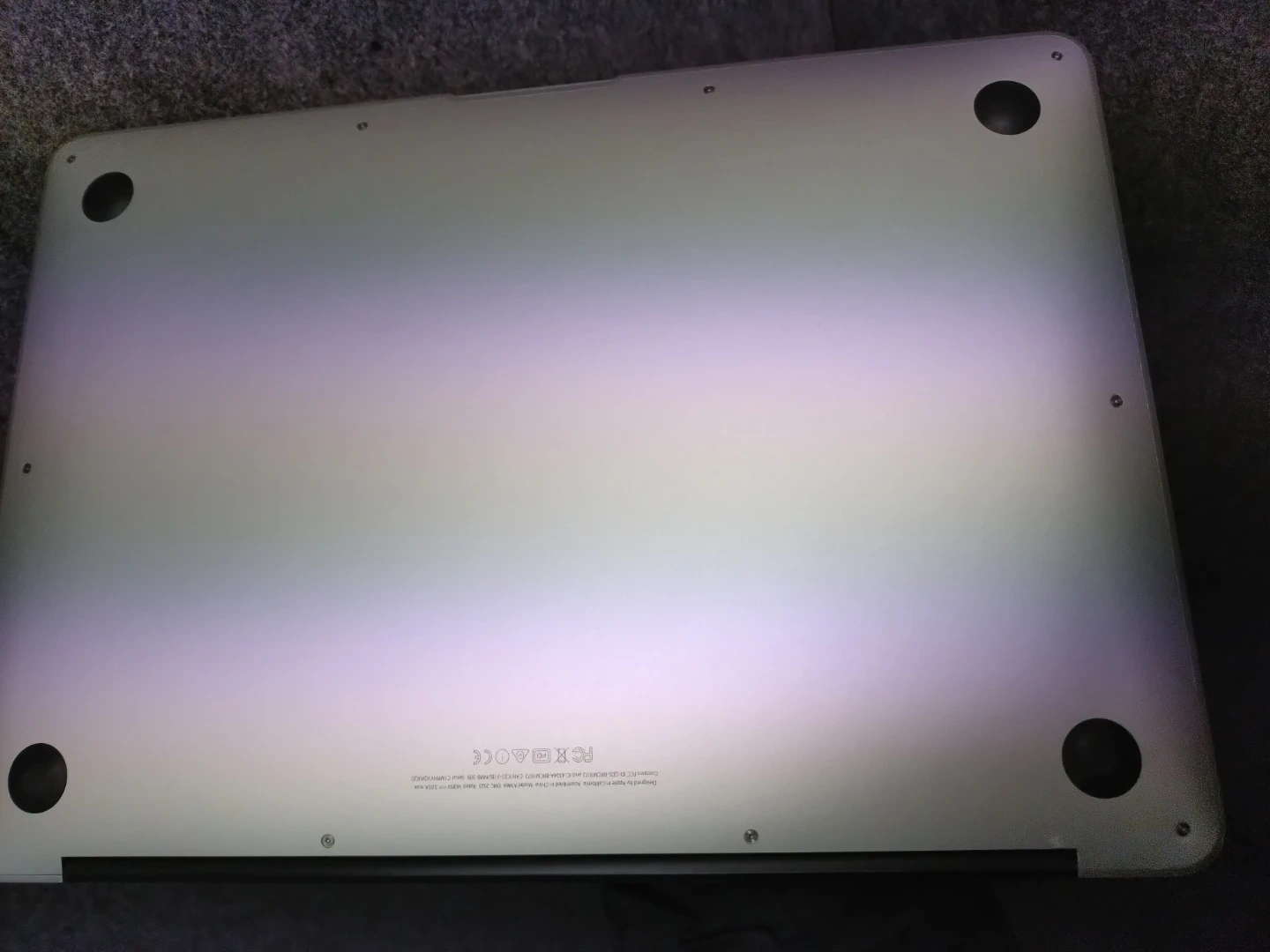 アップル MacBook Air ノートパソコンの写真2枚目