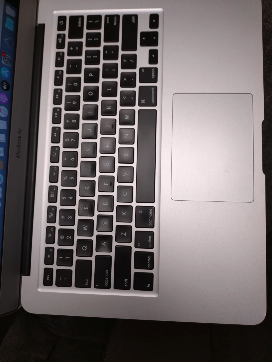 アップル MacBook Air ノートパソコンの写真4枚目