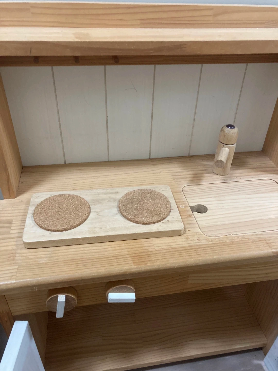 木製 ままごとキッチン お値下げ中の写真2枚目