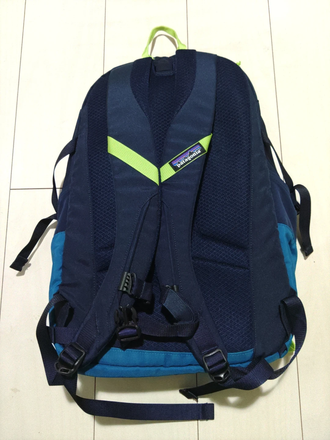 パタゴニア Refugio 28Lの写真2枚目