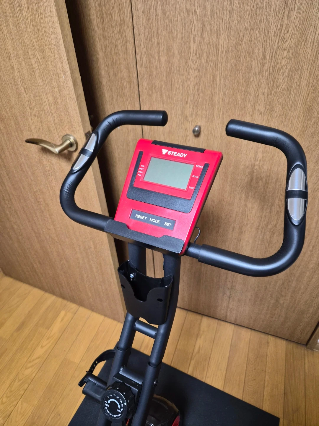 背もたれ付き フィットネスバイク の写真2枚目