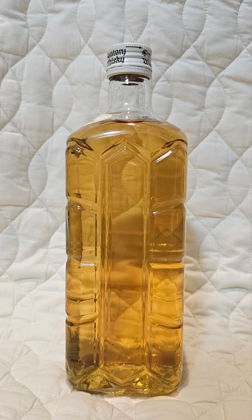 【限定品】サントリー白角ウイスキーの写真3枚目