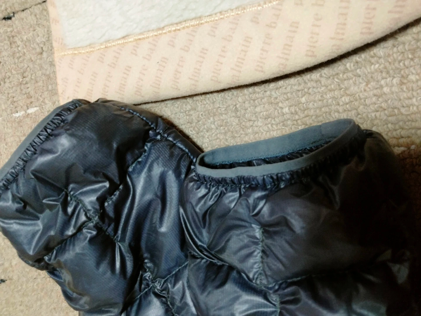 モンベル アノラックダウン Mサイズの写真5枚目