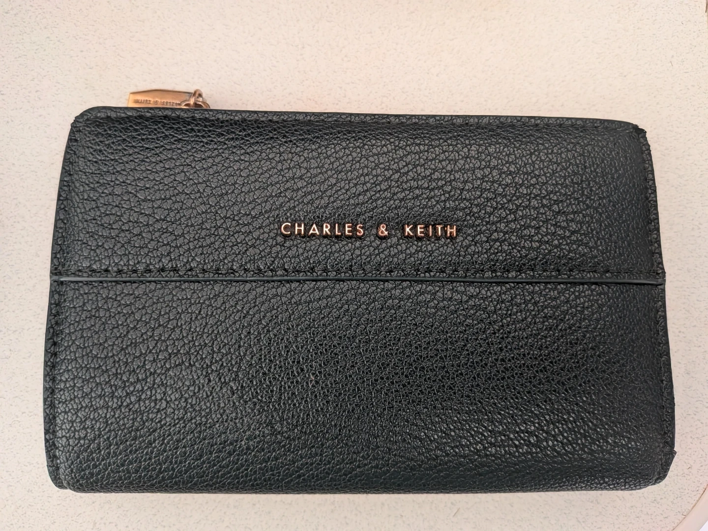 【CHARLES&KEITH】財布
