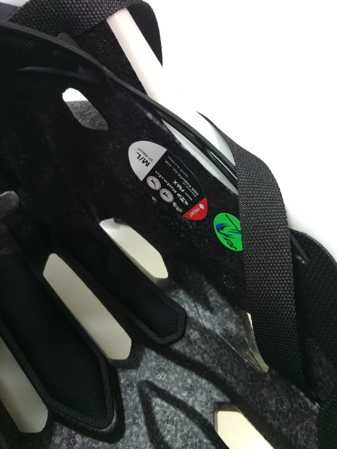 カブト FMX ヘルメットの写真3枚目