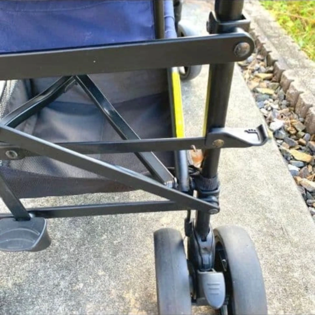 日本育児 2人乗りベビーカー キンダーワゴン DUOシティHOPの写真5枚目