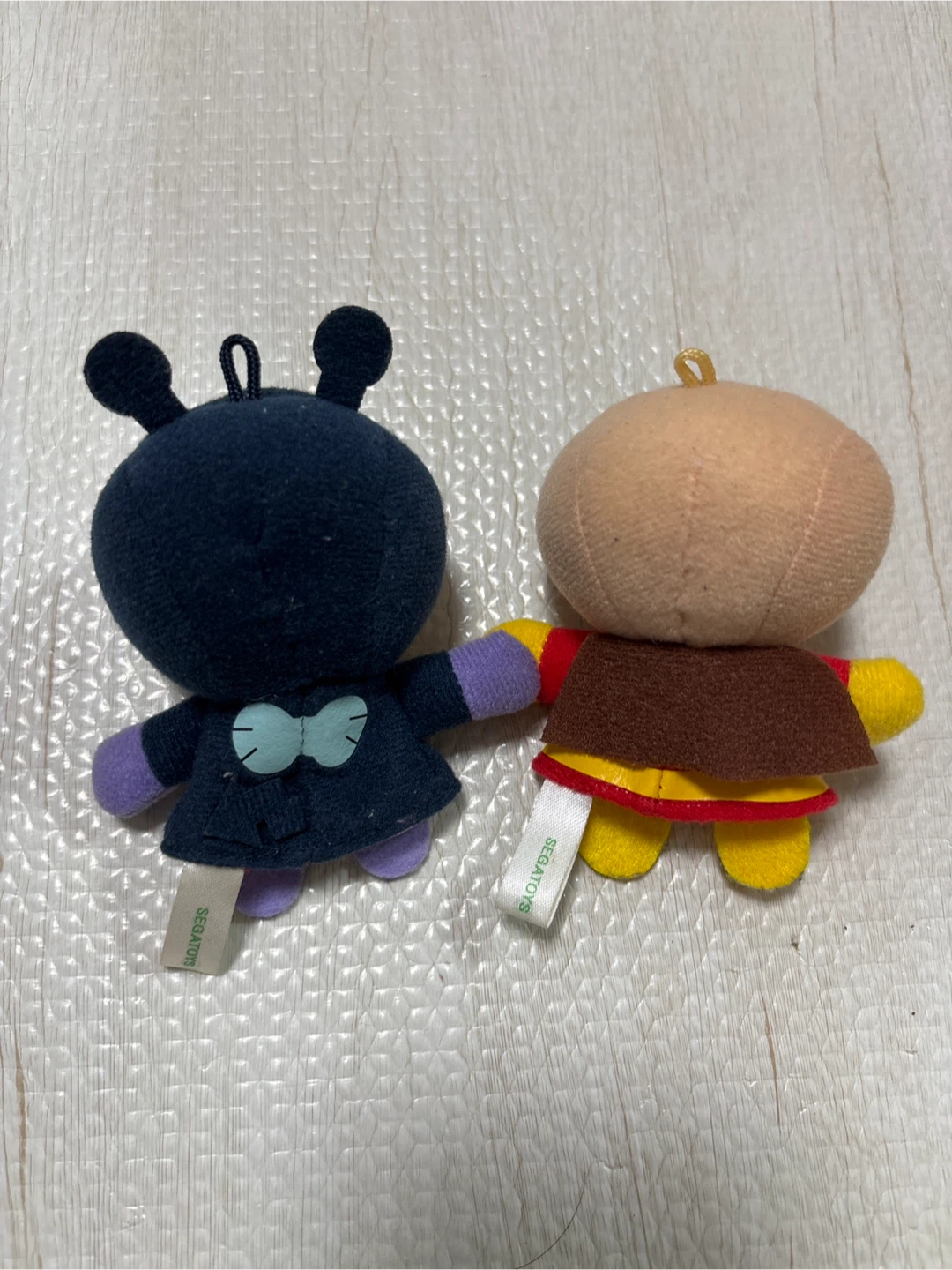アンパンマン バイキンマン　指人形の写真2枚目