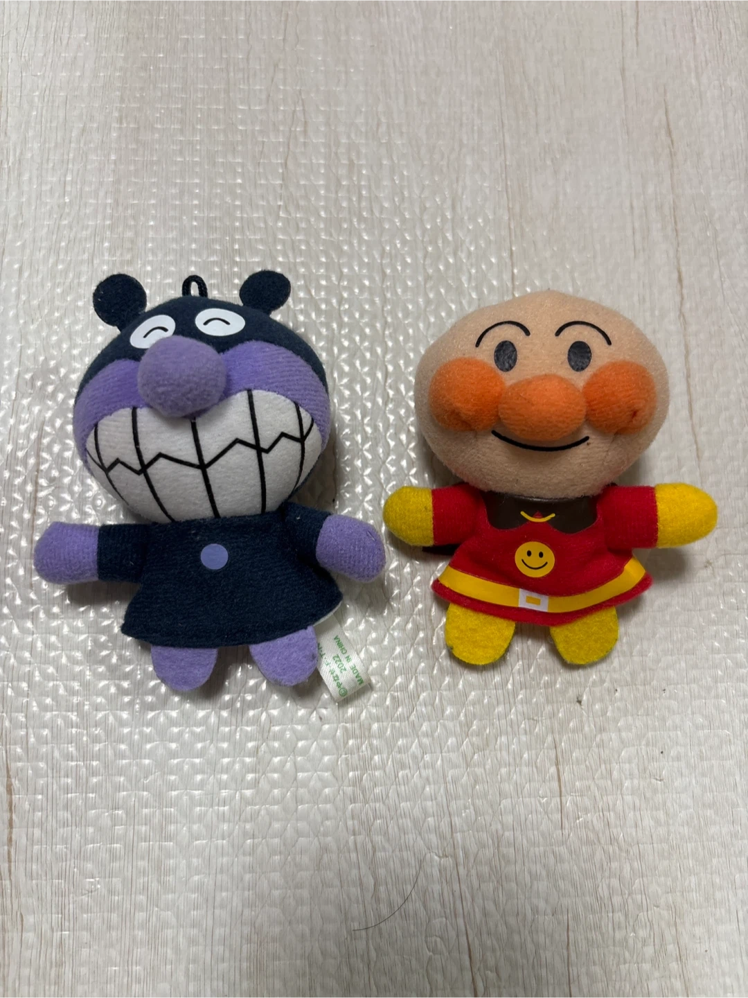 アンパンマン バイキンマン 指人形
