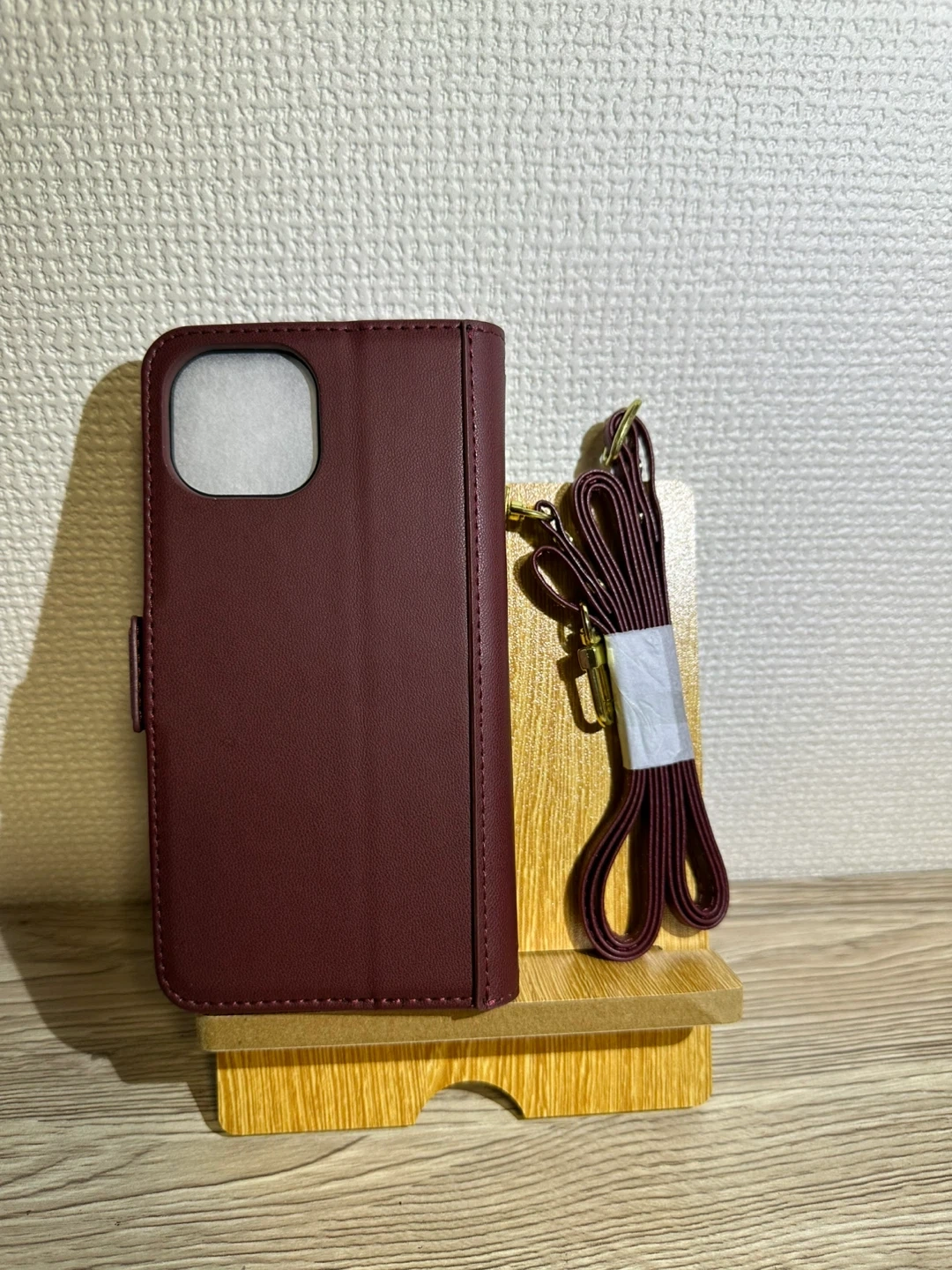 イーストウェーブ iPhone 15 ケースの写真2枚目