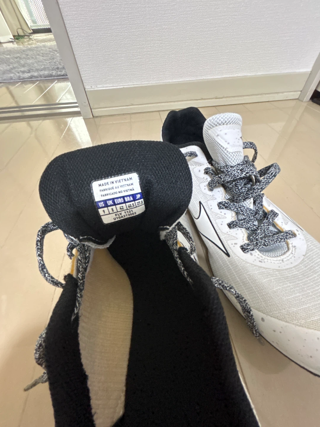 ミズノ 陸上スパイク　中長距離　27.0㎝の写真2枚目