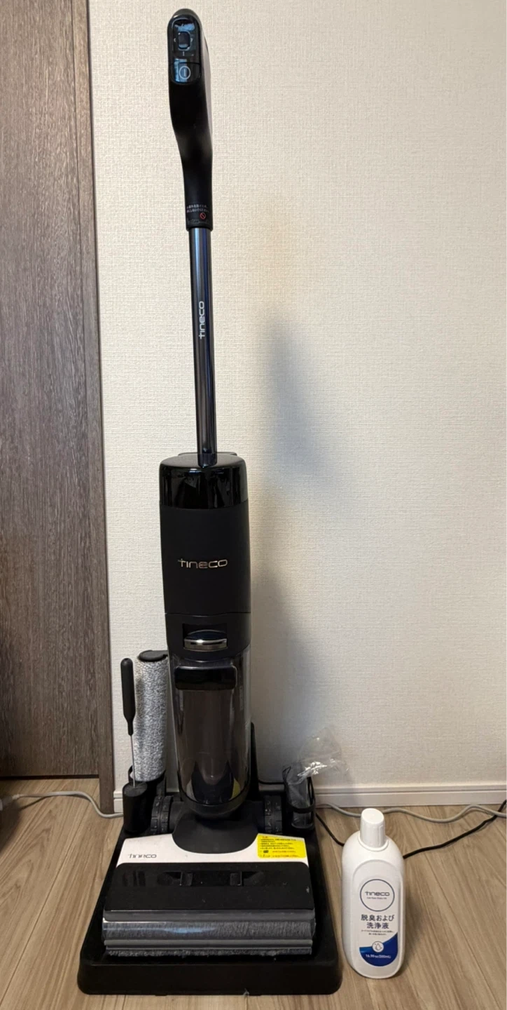 Tineco 水拭き掃除機 ほぼ未使用 乾湿両用 上位モデル 付属品完備の写真7枚目