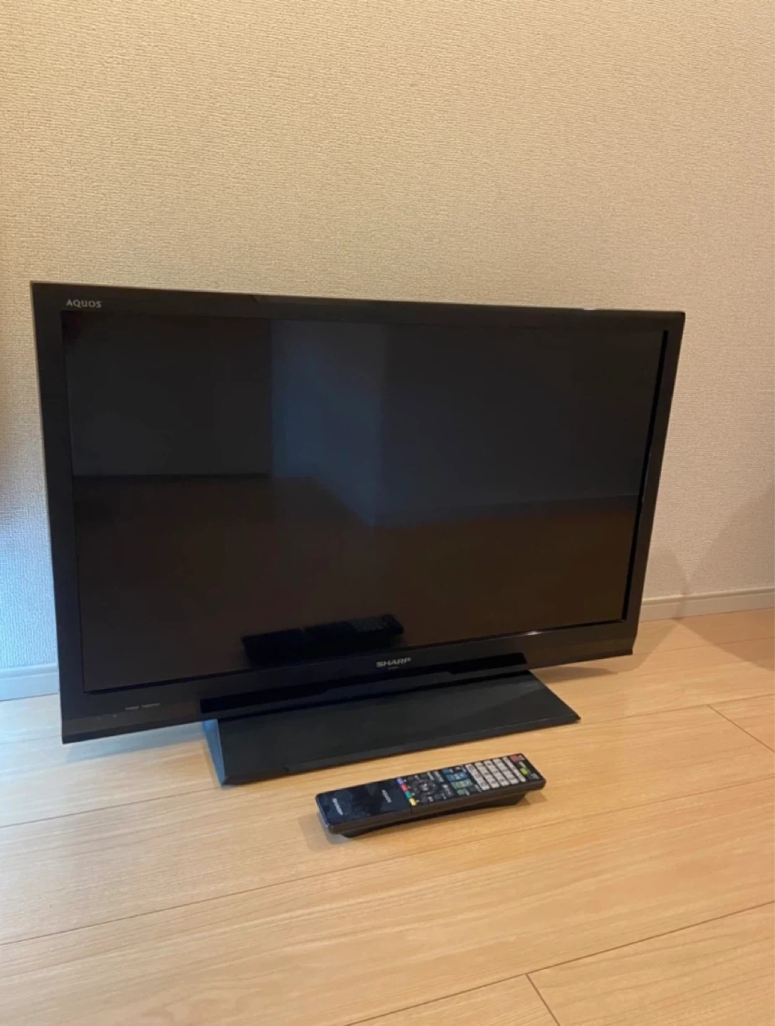 シャープ AQUOS 液晶テレビ LC-32H10の写真3枚目