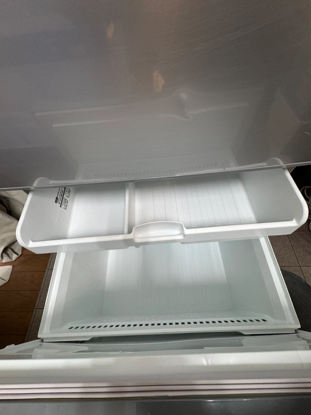 自動製氷機能付330ℓ冷凍冷蔵庫🛻配送無料🧽洗浄済みの写真5枚目