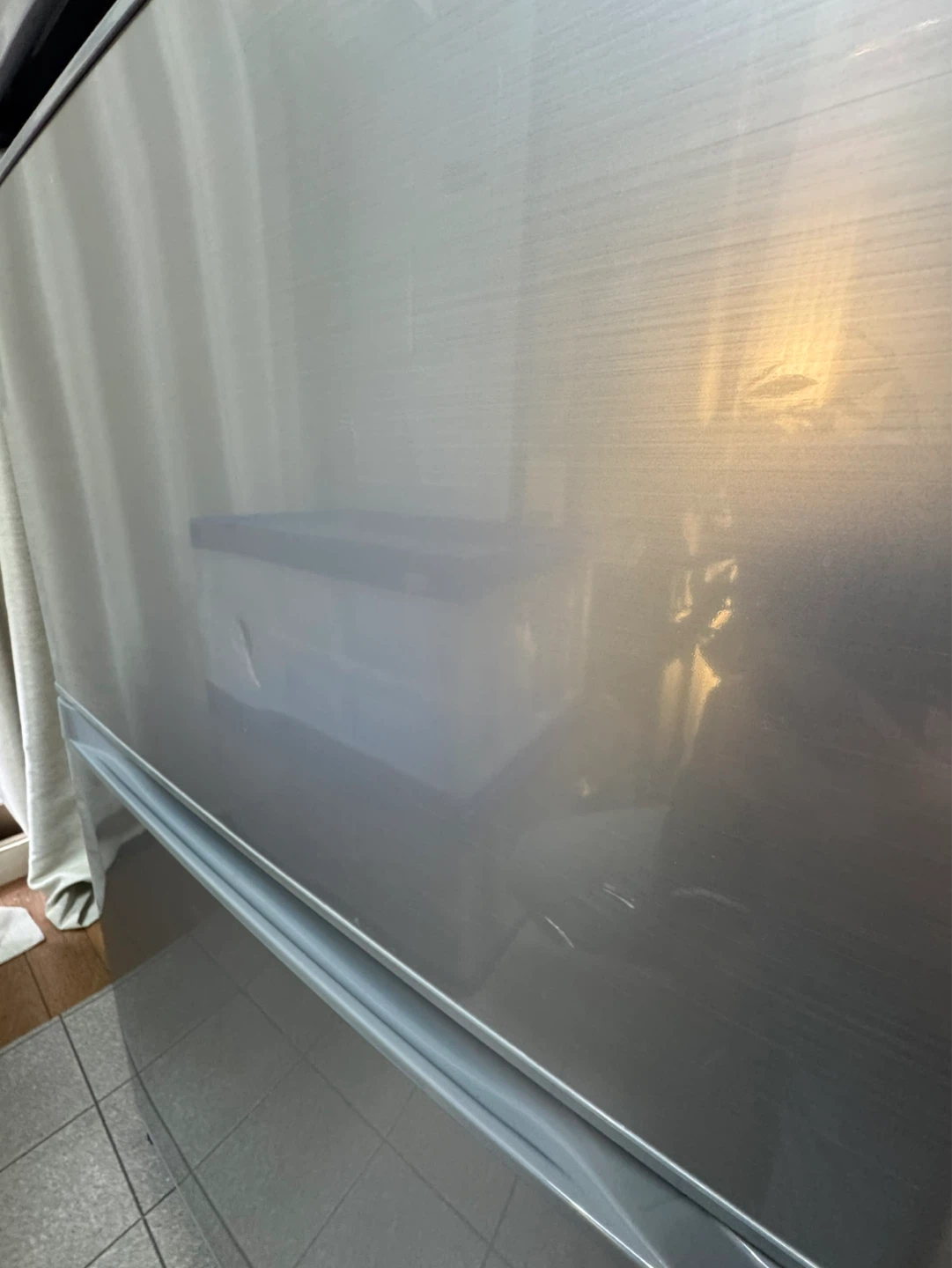 自動製氷機能付330ℓ冷凍冷蔵庫🛻配送無料🧽洗浄済みの写真8枚目