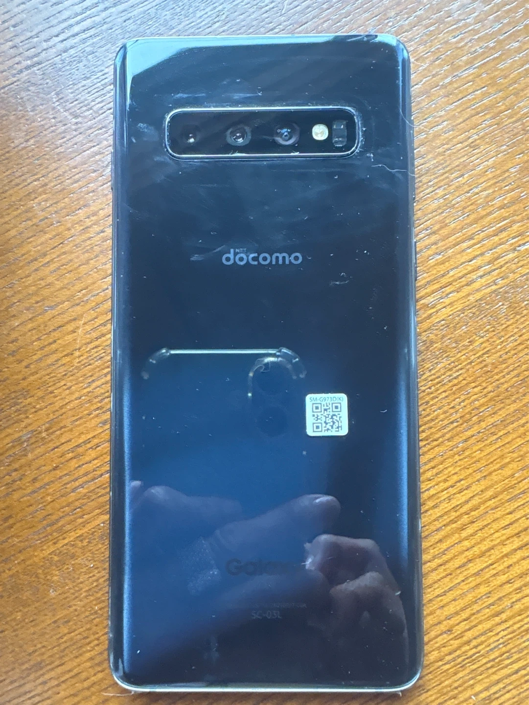 サムスン Galaxy S10 スマートフォンの写真2枚目