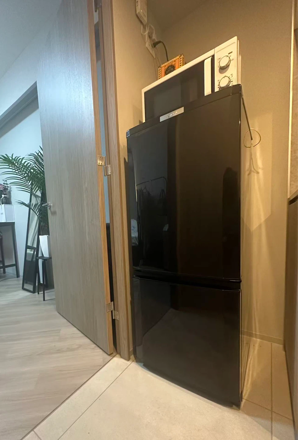 【美品】三菱電機 146L 冷蔵庫 MR-P15Y-B ブラック 2015年製