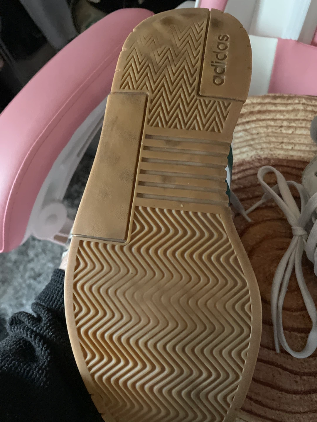 adidasスニーカーの写真7枚目