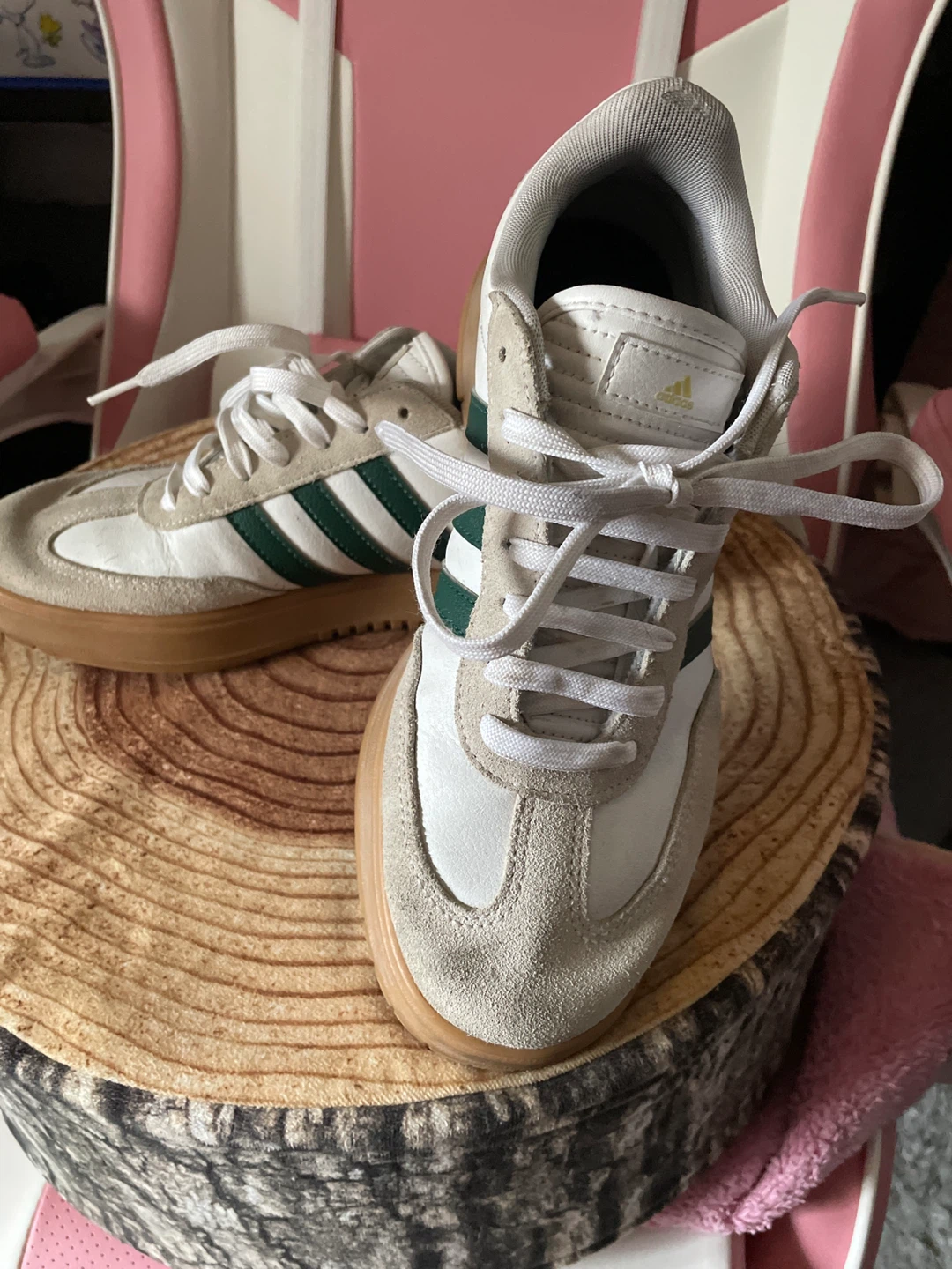 adidasスニーカーの写真5枚目