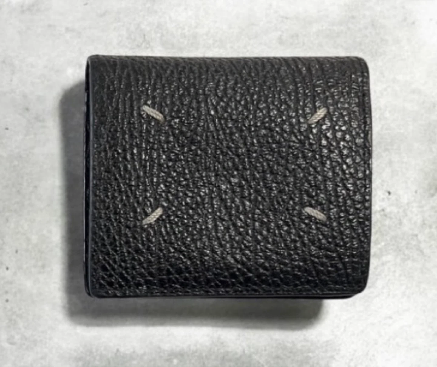 【本日削除】美品 Maison Margiela ブラック二つ折り財布