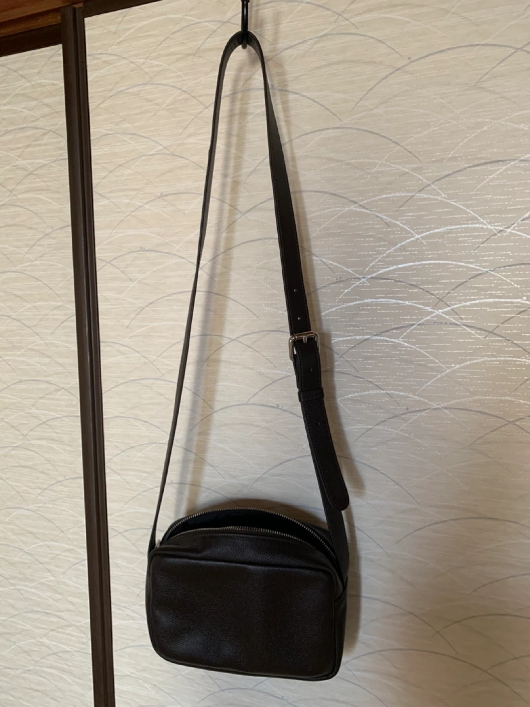 ショルダーバッグ 茶