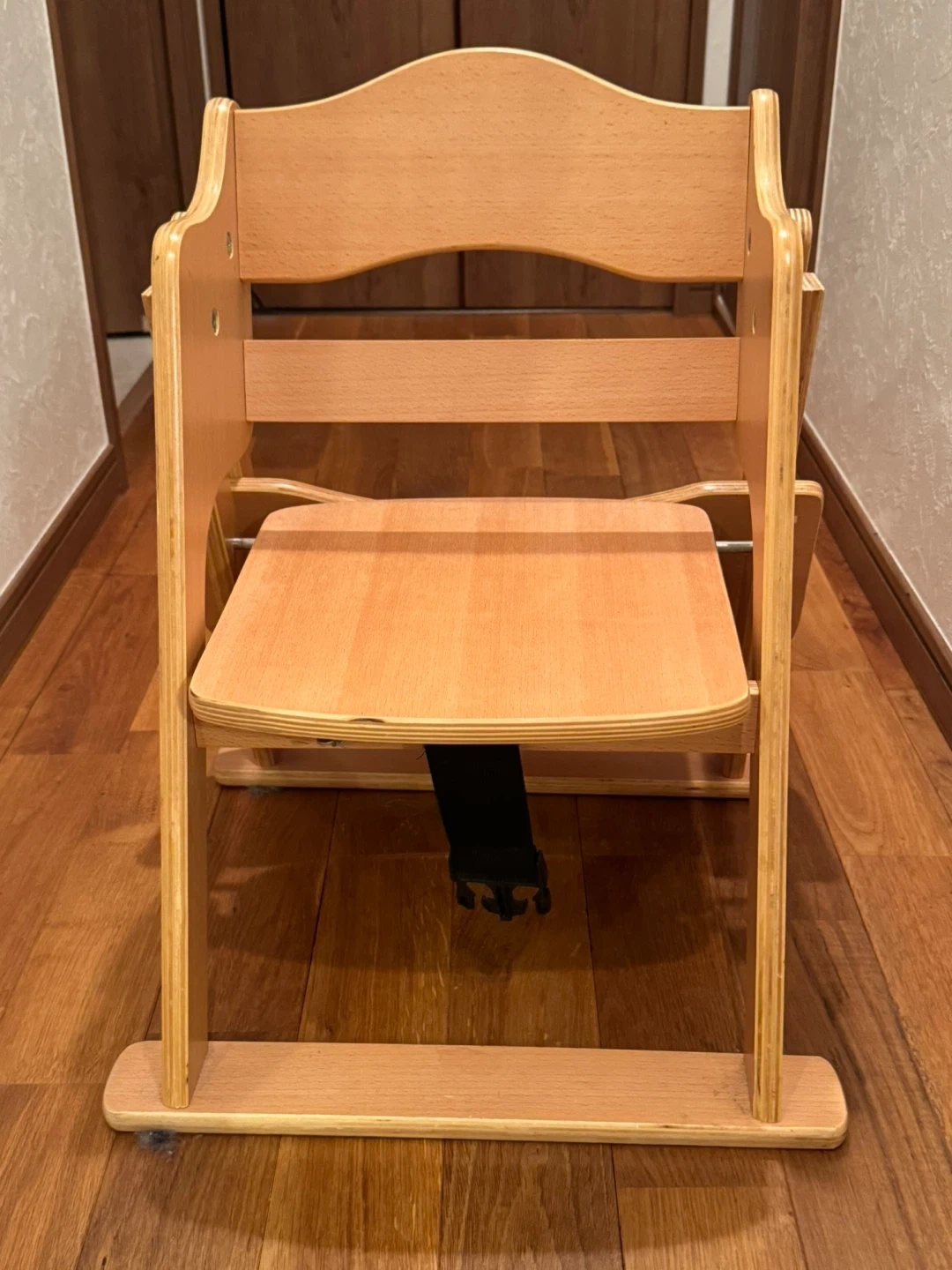 美品 ローチェア 木製 折りたたみ ベビーチェアの写真3枚目