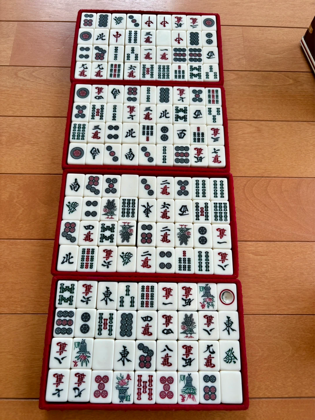昭和レトロ 麻雀牌セット 木箱付き 点棒あり マージャン一式の写真2枚目