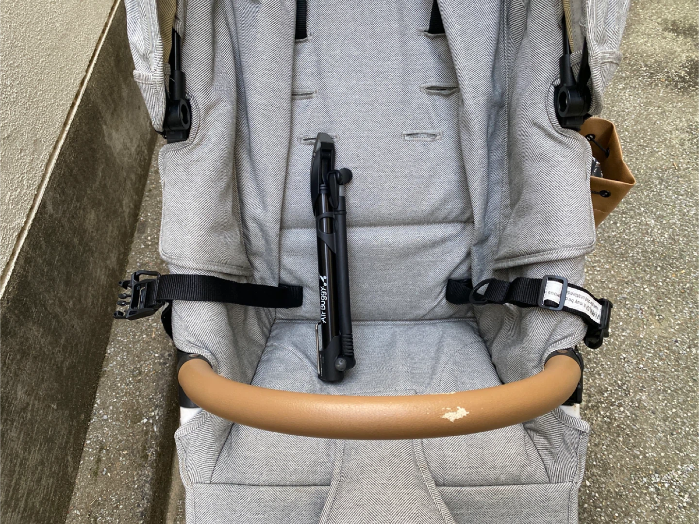 エアバギー ココ ブレーキ ベビーカーの写真2枚目