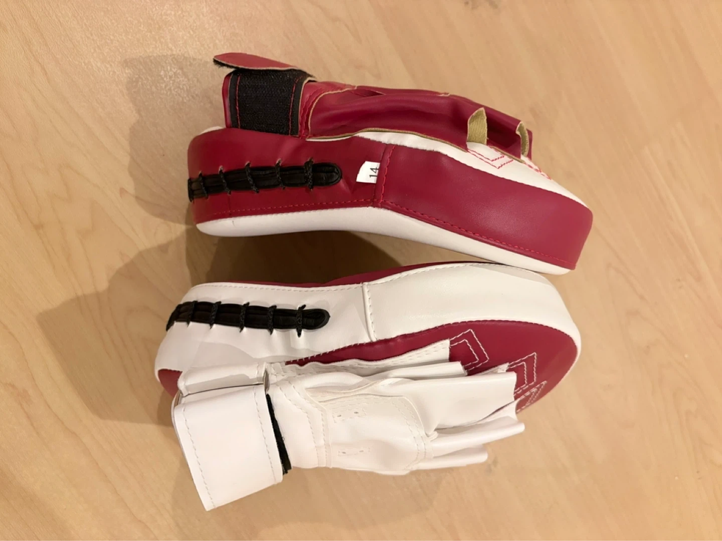 トラン パンチングミット 左右セットの写真3枚目