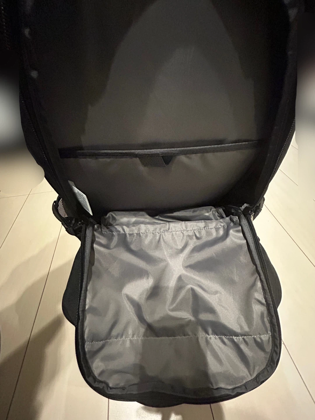 ☆超美品☆THE NORTH FACE VAULT おまけ付きの写真4枚目