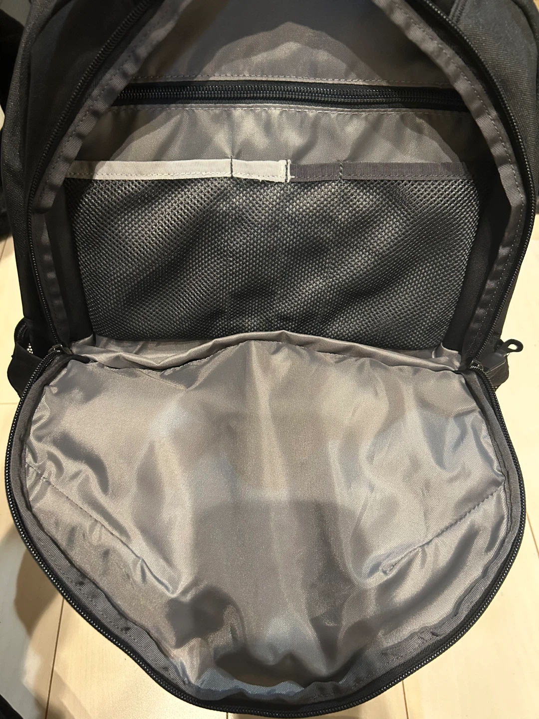 ☆超美品☆THE NORTH FACE VAULT おまけ付きの写真3枚目