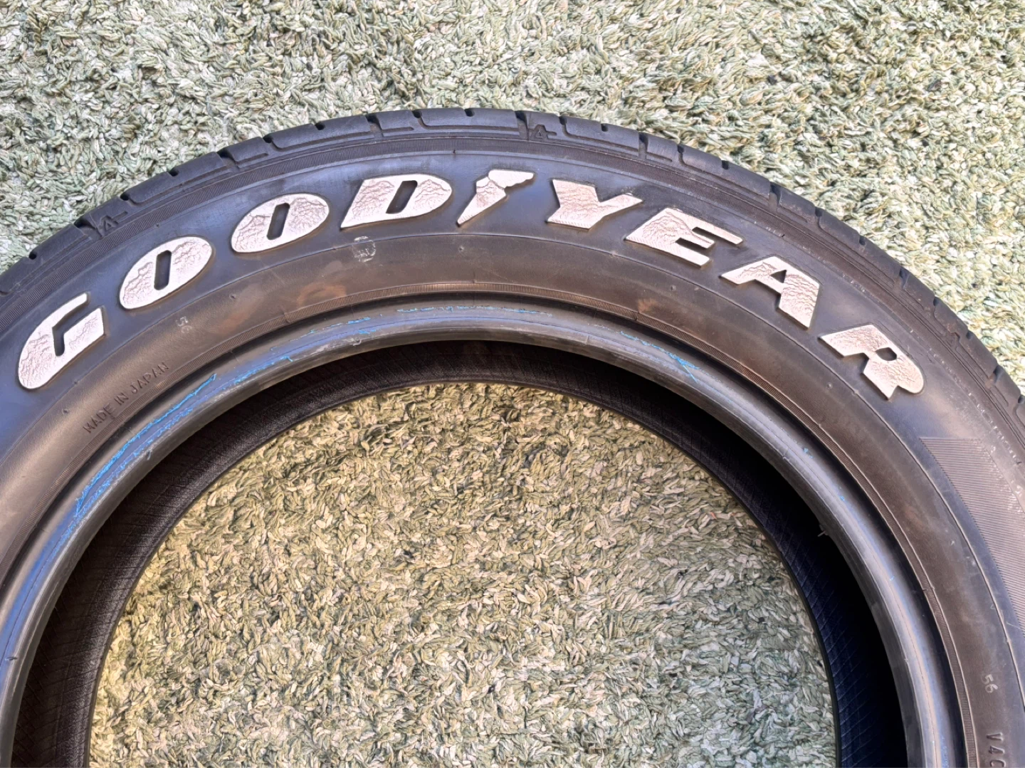 グッドイヤー イーグル＃1 ナスカー 215/60R17Cの写真4枚目