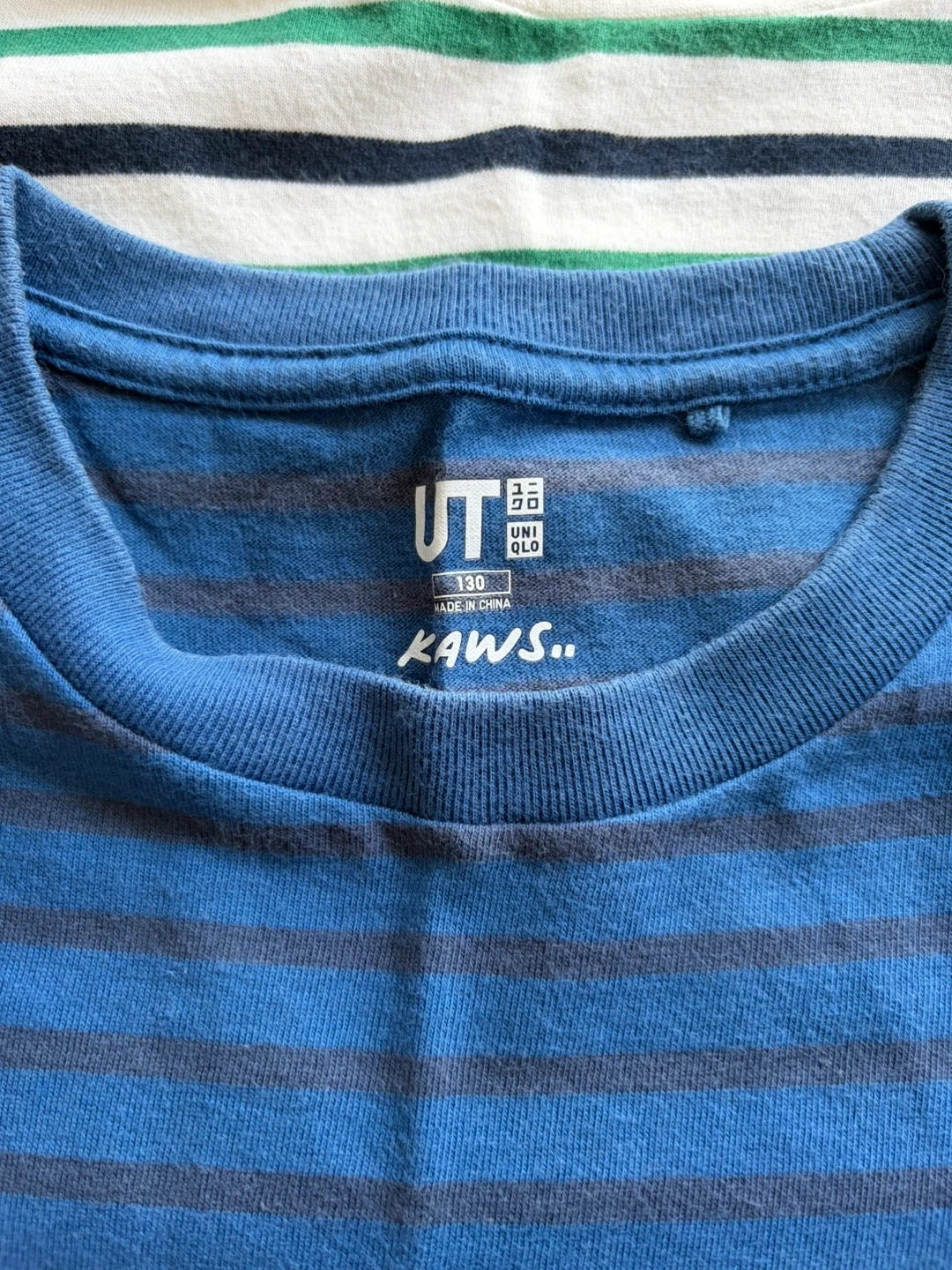 ユニクロ等 Tシャツ2枚セット 130 140の写真2枚目