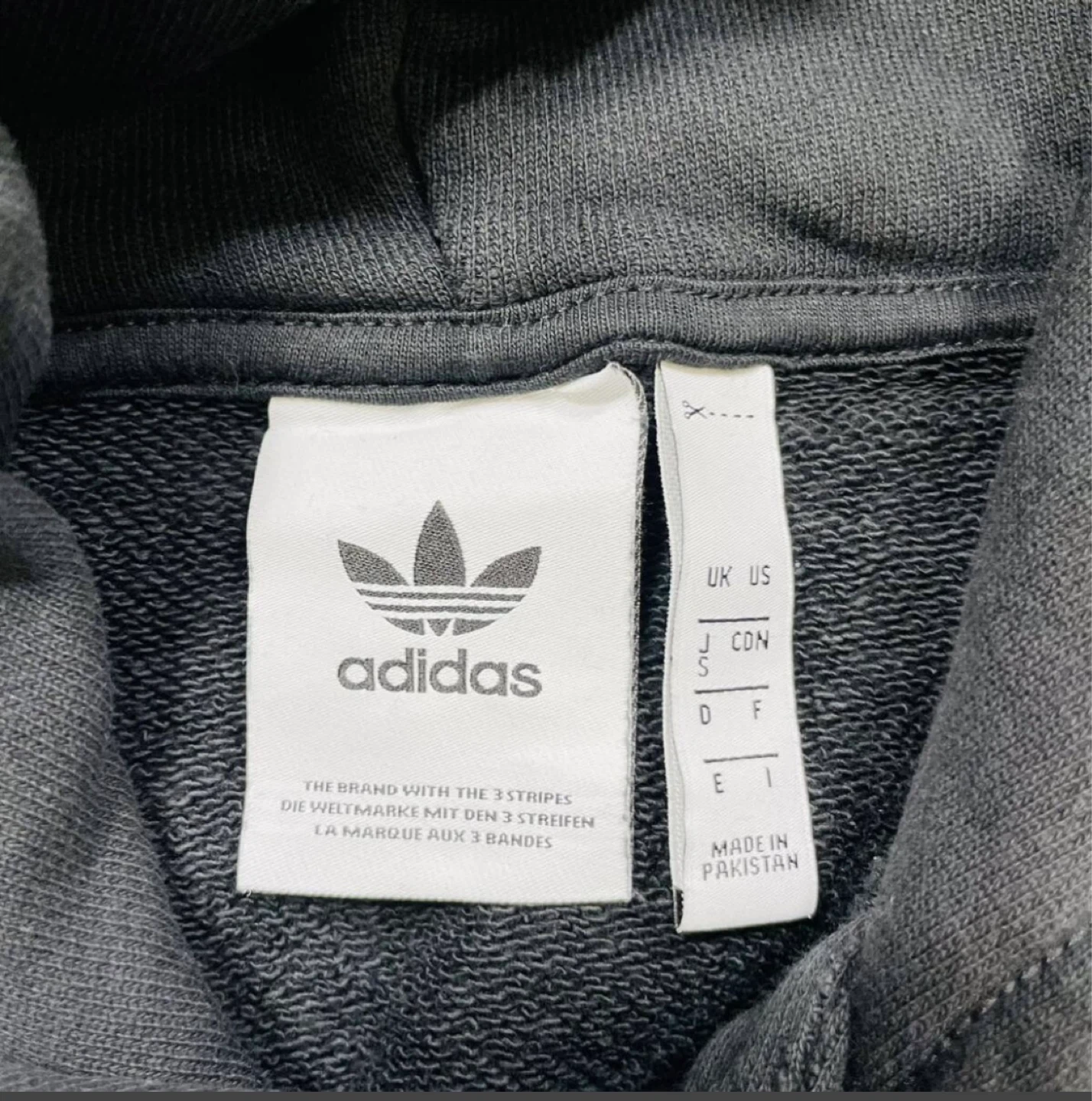 ⭕️値下げしました⭕️adidas アディダス スウェット プルオーバー パーカー ビッグトレフォイルロゴプリント ブラックの写真3枚目