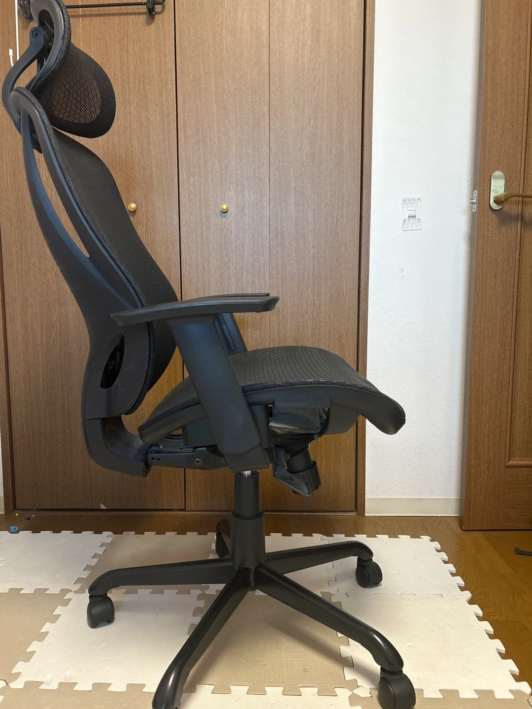 オフィスチェア メッシュ 黒